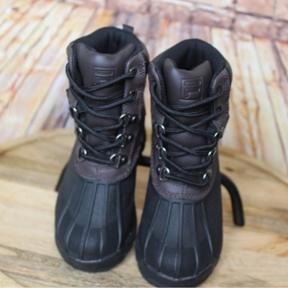 Fila | Boys Weather Tech Extreme Kids Winter Boot Brown Black size 11